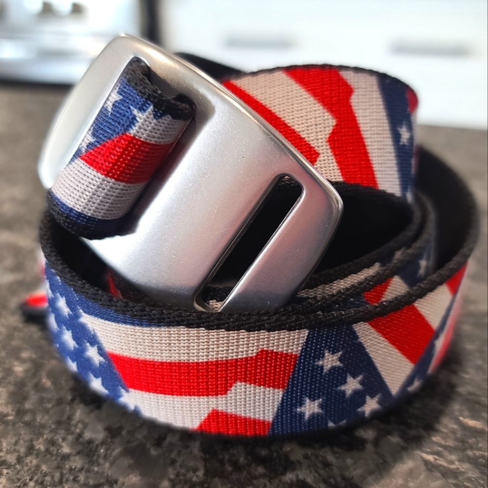 Croakies American Flag Themed Nylon Belt 44" Long